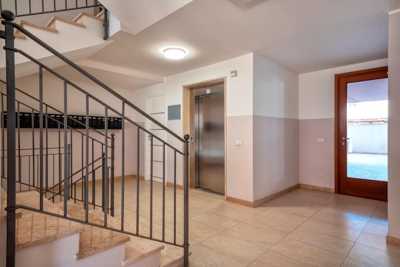 Sardinia Re - Edison 12 Apartment Alghero Bagian luar foto
